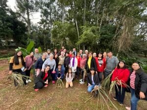 En el Jardín Botánico de Montecarlo se llevó adelante una hermosa jornada de encuentro, recreación y disfrute de la naturaleza junto a sus adultos mayores imagen-5