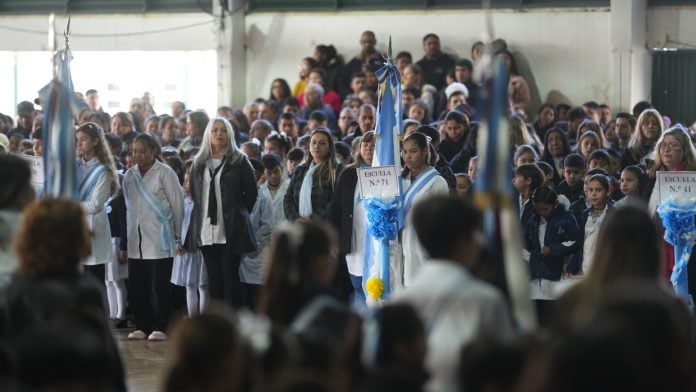 dia de la bandera en apostoles (3) Apóstoles celebró el Día de la Bandera