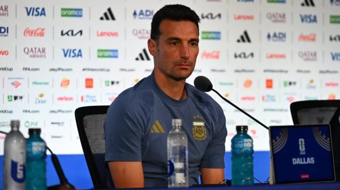 scaloni conferencia de prensa