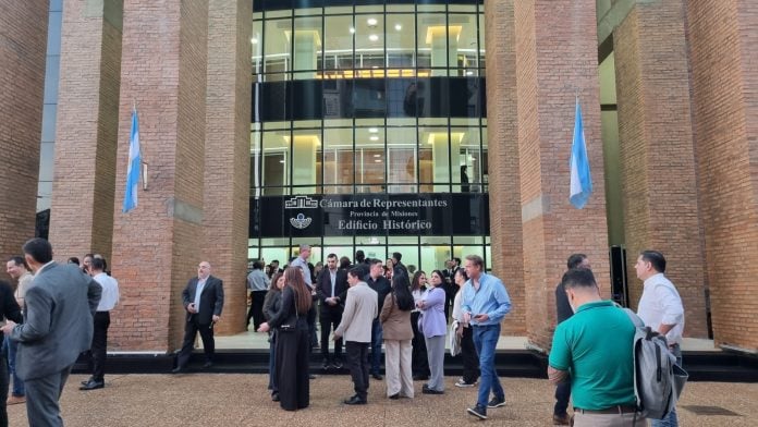 sesión cámara de representantes 04-06 (7)