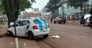 Dos jóvenes murieron en un choque en Eldorado e investigan la posible participación de un tercer vehículo imagen-5