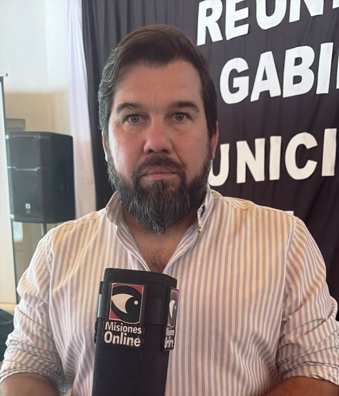 Emanuel Benitez intendente de Corpus Corpus