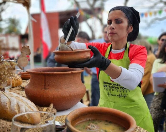 Fiesta del guiso tropero Fuentes: Municipalidad de Santo Tomé, Dirección de Cultural santotomeña y Turismo de Corrientes.