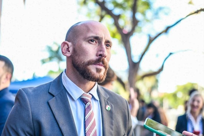 Hassan respaldo a passalacqua