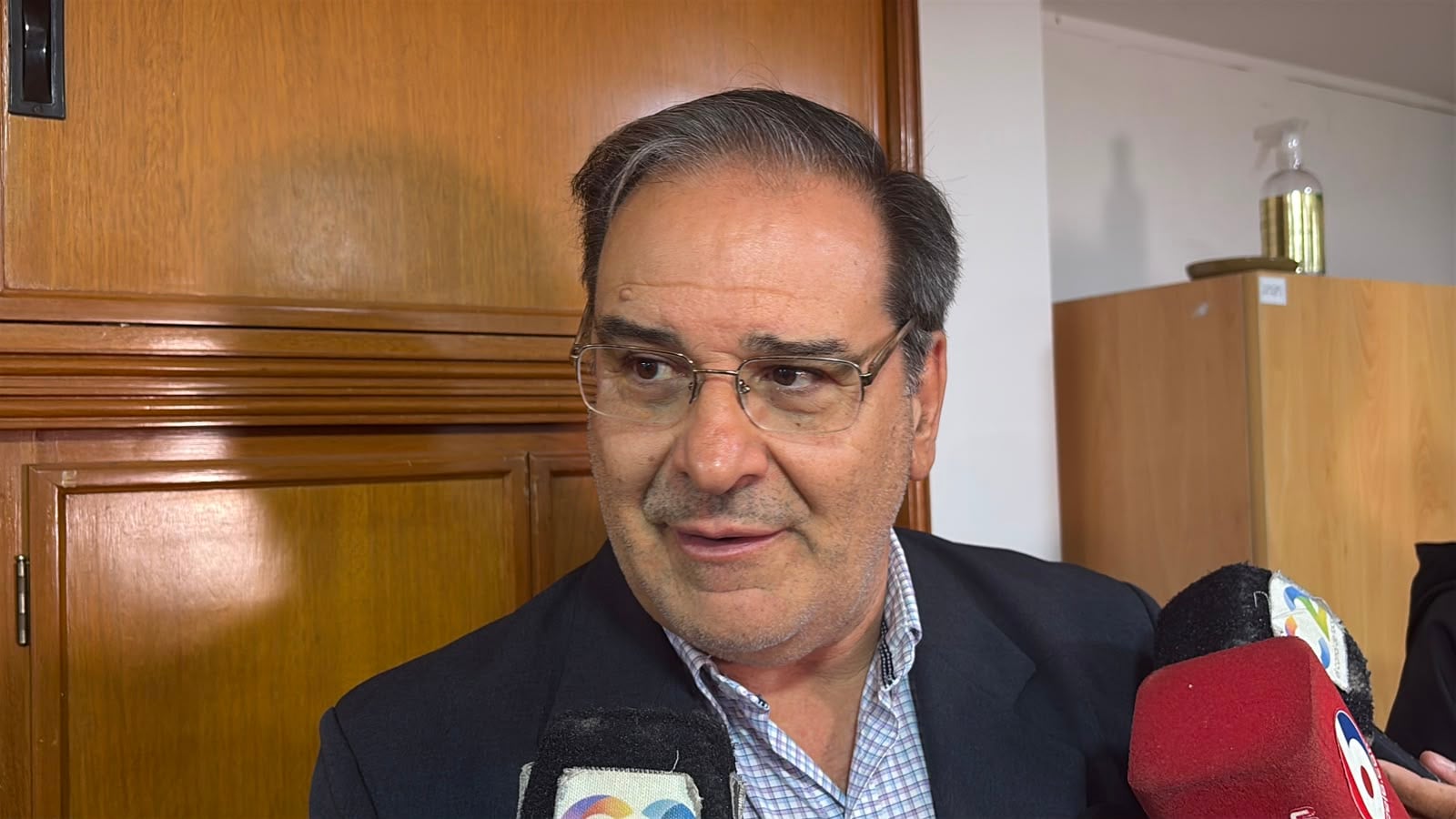 Garay desembarcó en Energía de Misiones y lanzó una definición política: El gobernador priorizó gente de su confia