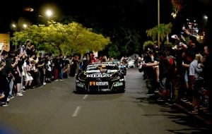 El Turismo Carretera hizo rugir la Costanera de Posadas: presentación oficial, autos en la calle y cientos de fanáticos imagen-6