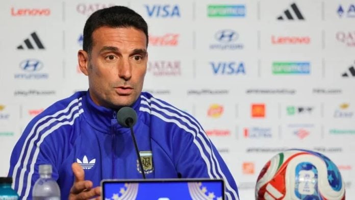 Scaloni conferencia