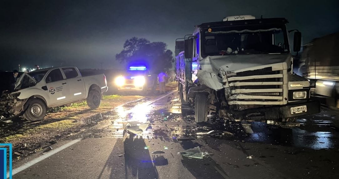 Choque frontal en Chaco: camionero misionero y su familia resultaron heridos tras impactar con una camioneta - MisionesOnline