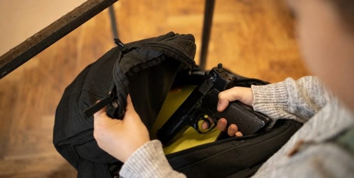adolescente llevo arma a la escuela adolescente llevó un arma a la escuela