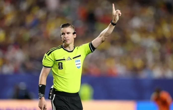 árbitro para los octavos del Mundial