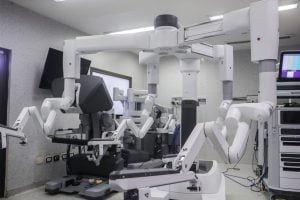 Misiones | Destacan la precisión en cirugías del robot Da Vinci: ubica al Hospital Madariaga en el podio de la medicina de alta complejidad en la Argentina imagen-6
