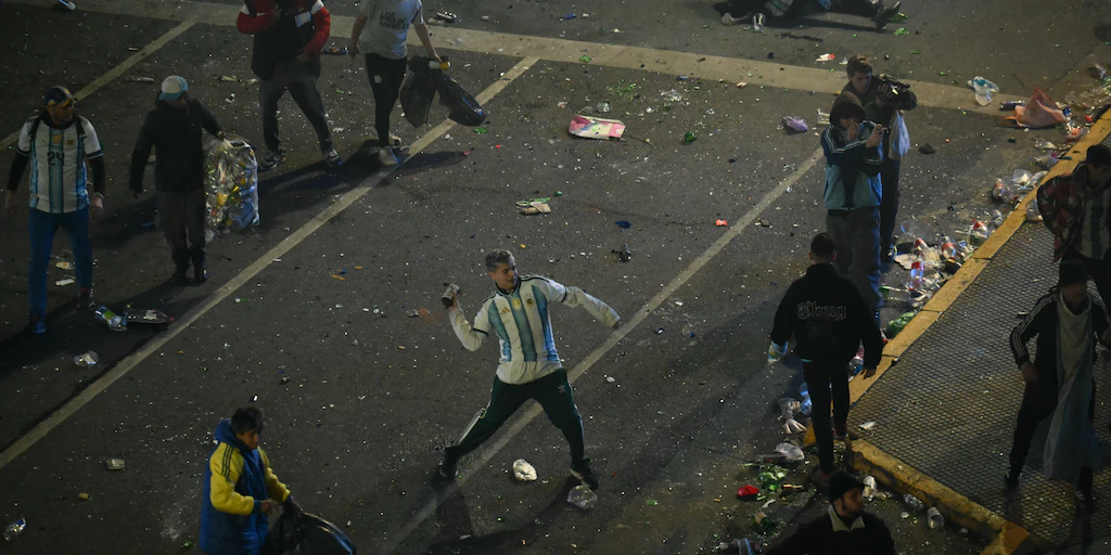 Incidentes en el Obelisco: 15 detenidos y varios heridos tras la derrota de la Selección