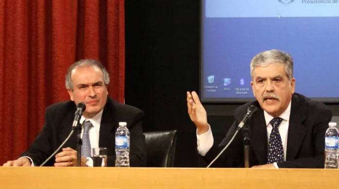 Condenaron a cinco años de prisión a Julio De Vido