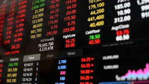 Las acciones argentinas se recuperan en la previa del dato de inflación pero el riesgo país resiste sobre los 400 puntos imagen-6